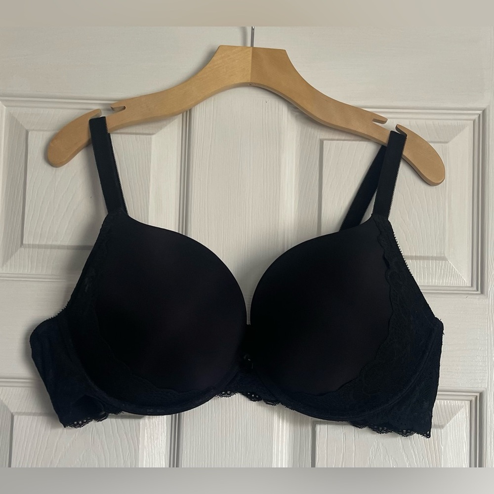 Torrid Black Lace-Trim Plunge Lightly Lined Bra
